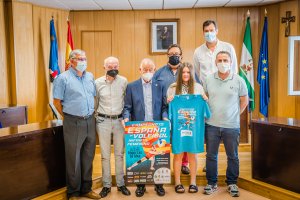 Foto institucional con un grande del voleibol como Juanjo Salvador.