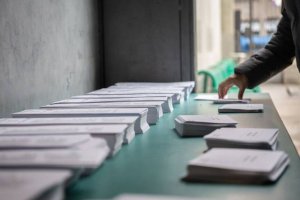 Papeletas para unas elecciones en una imagen de archivo.