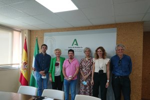 Reunión de la plataforma vecinal con la delegada de Fomento.