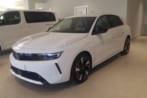 Instalaciónes de Opel Salinas Car en Huercal de Almería