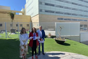 Maribel Sánchez, Carmen Crespo y Juan de la Cruz Belmonte, en Torrecárdenas.