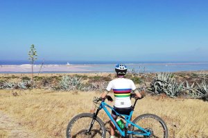 La bicicleta permite conocer la provincia de una forma diferente.