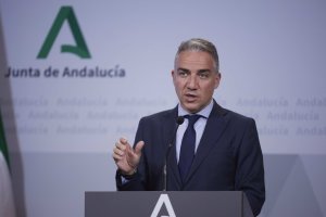 Elías Bendodo, este martes en rueda de prensa.