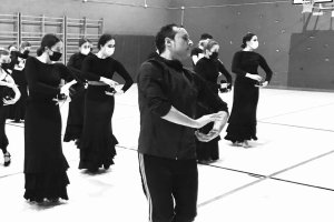 Daniel Doña durante el ensayo Fronterizas.