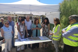Las autoridades realizan una visita técnica para comprobar el estado de las actuaciones de restauración y limpieza del cauce del  río Antas.