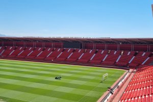 Un Mediterráneo sin pistas de atletismo es el objetivo final del ministro.