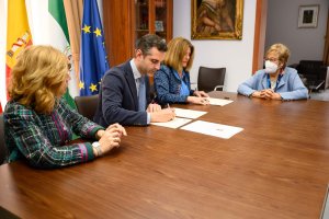 ALMUR participará en la primera de las mesas redondas.