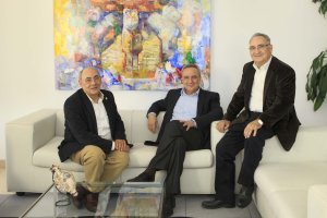 Los tres hermanos Cosentino.