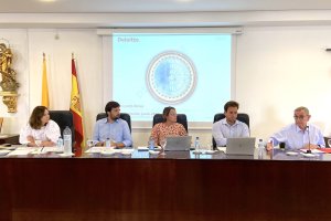 Reunión con Deloitte para presentar la auditoría en Aguadulce.