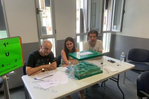 María José Abad, en el centro de la imagen.