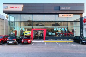 Instalaciones de Seat Indalo Motor en Huércal de Almería.