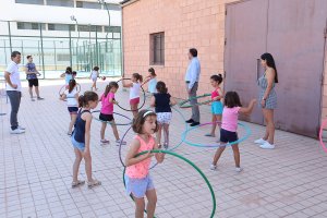 Actividades lúdicas en la Escuela de Verano de Berja.