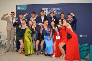 Estudiantes de BSA tras superar la PEvAU 2022.