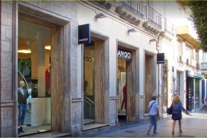 Actual tienda de Mango en el Paseo de Almería.