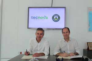 El presidente de Tecnova, José Luís Estrella, y el presidente de Ecohal, Jesús García Puerta