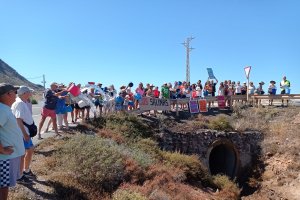 Unas 500 personas han protestado en Las Salinas.