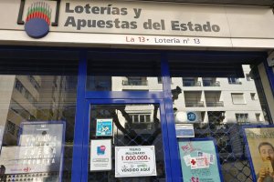 Imagen de archivo de una administración de Lotería.