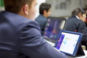 Alumnos en el colegio SEK Alborán.