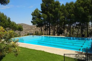 Imagen de archivo de la piscina de Lubrín.