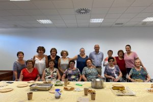 Los mayores de Huércal-Overa han despedido el curso de los Talleres de Memoria.