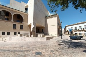 Así ha quedado la obra realizada en la Plaza de la Administración Vieja