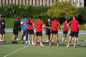 Rubi abre la agenda de los partidos amistosos de la pretemporada con el bloque de la plantilla que ascendió.