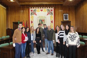 Imagen de archivo de entrega de becas Erasmus.