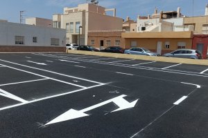Más espacio para aparcar en la playa: este es el nuevo parking de Cabo de Gata.