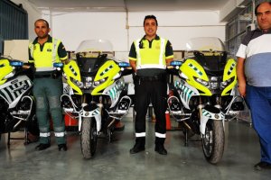 La Guardia Civil siempre pendiente de la seguridad de la carrera.