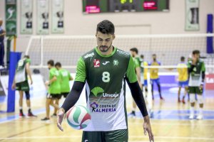 Jorge Fernández preparado para competir.