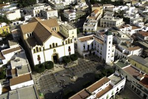 Imagen aerea del municipio de Dalías.