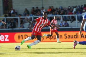 Algunos jugadores parecen llegados de otro planeta.