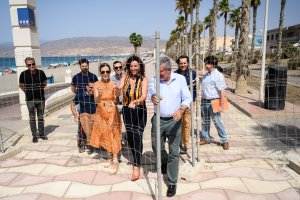 Apertura de la valla del paseo marítimo
