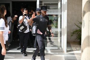 Vinicius en el aeropuerto de Almería.