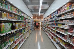 Estos son los supermercados que abren el 15 de agosto en Almería.