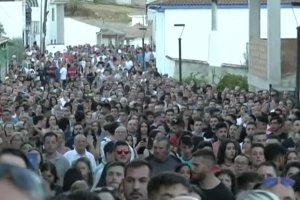 Imágenes de Canal Sur de la manifestación en Íllora.