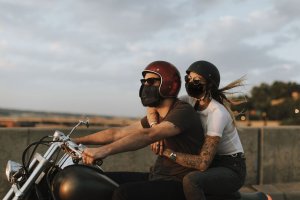 Los seguros de moto solo cubren a los pasajeros