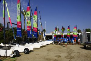 Centro Náutico Over Limit en Vera.