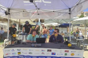 El gerente del Náutico, David Franco (Derecha) durante la entrevista este viernes.