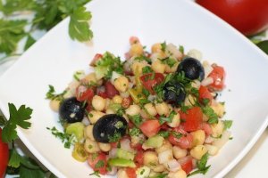 Garbanzos con aguacate para hoy.