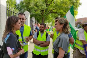 Las dirigentes socialistas han respaldado a los manifestantes cordobeses este martes.