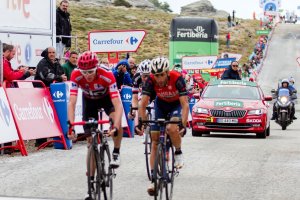 La Vuelta, a su paso por Almería en el año 2017.
