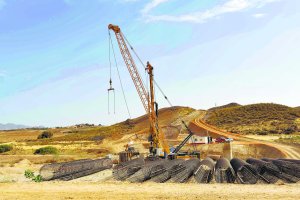 Obras de la plataforma ferroviaria en el tramo Vera-Pulpí.