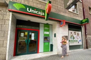 La entidad bancaria de Unicaja ha visto afectada su imagen debido a esta estafa.