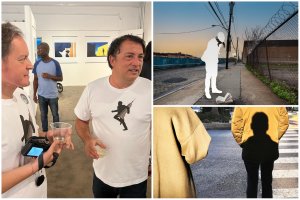 Cristóbal C. Cassinello y Francisco Uceda, durante la inauguración. Al lado, fotografía de Uceda (arriba) y de Cassinello (abajo), expuestas en N