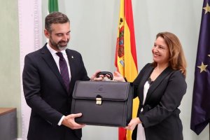 Ramón Fernández-Pacheco y Carmen Crespo, los dos consejeros andaluces de Almería.