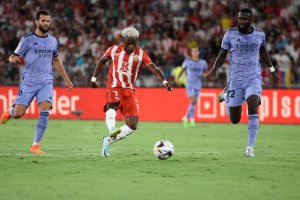 Ramazani en la jugada de su gol al Real Madrid en la primera jornada.