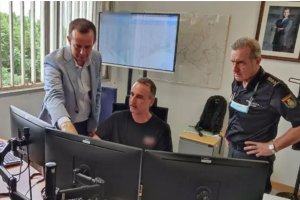 Visita del subdelegado del Gobierno a la Comisaría Provincial de Policía Nacional.