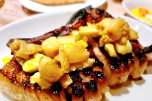 Chuleta de cerdo a la parrilla.