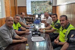 Reunión con el alcalde de Huércal-Overa al frente.